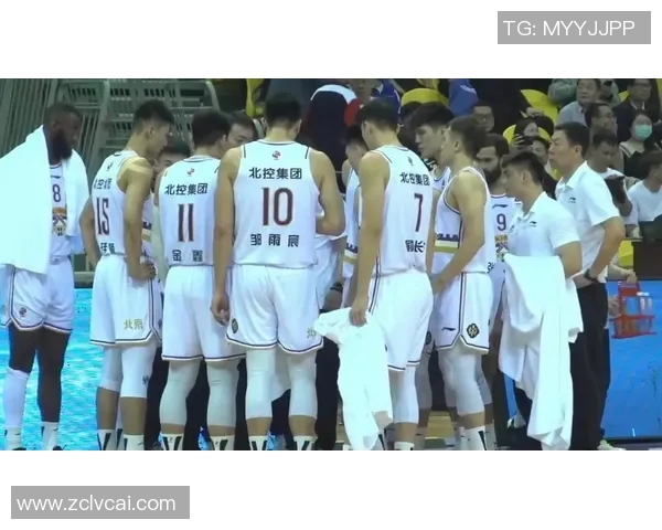 CBA季前赛精彩对决浙江队迎战北控队争夺胜利荣耀